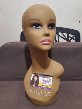 Mannequin Head Display - Tan